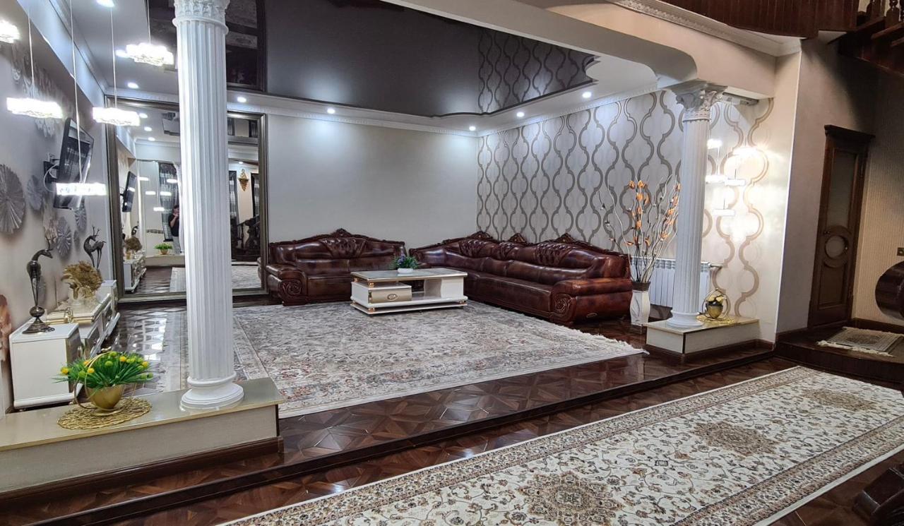 Auberge de jeunesse Sultan Saray à Och Extérieur photo